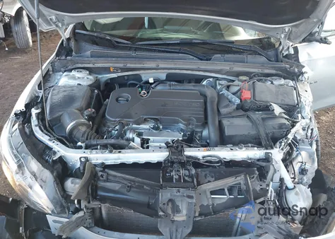 2020 Chevrolet Malibu Lt z USA, uszkodzony, nr VIN 1G1ZD5ST1LF123204